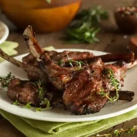 Organic,Grilled,Lamb,Chops,With,Garlic,And,Lime